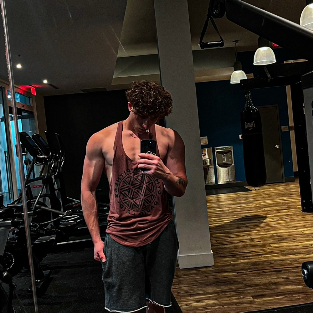 Meet your Posher, Ezra